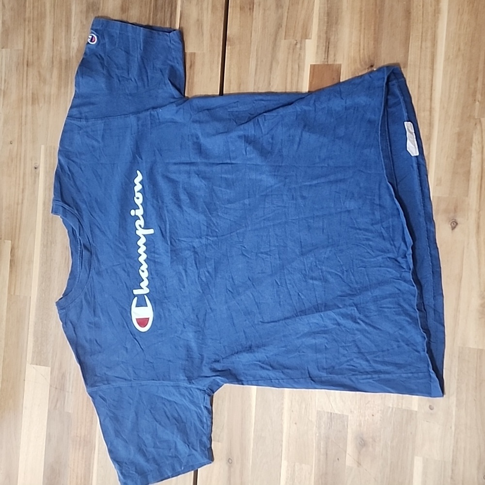 Vintage Champion tshirt